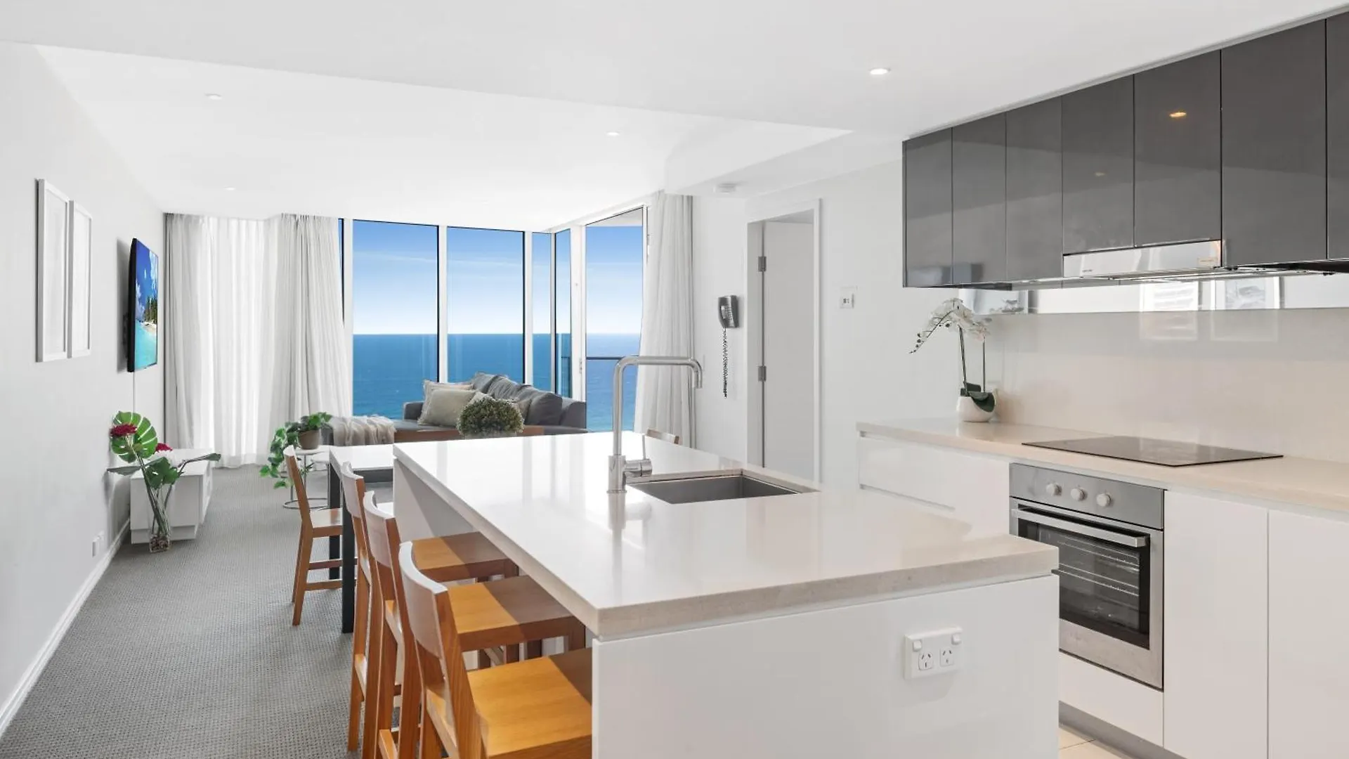 Holiday Holiday H-Residences Apartments Gold Coast