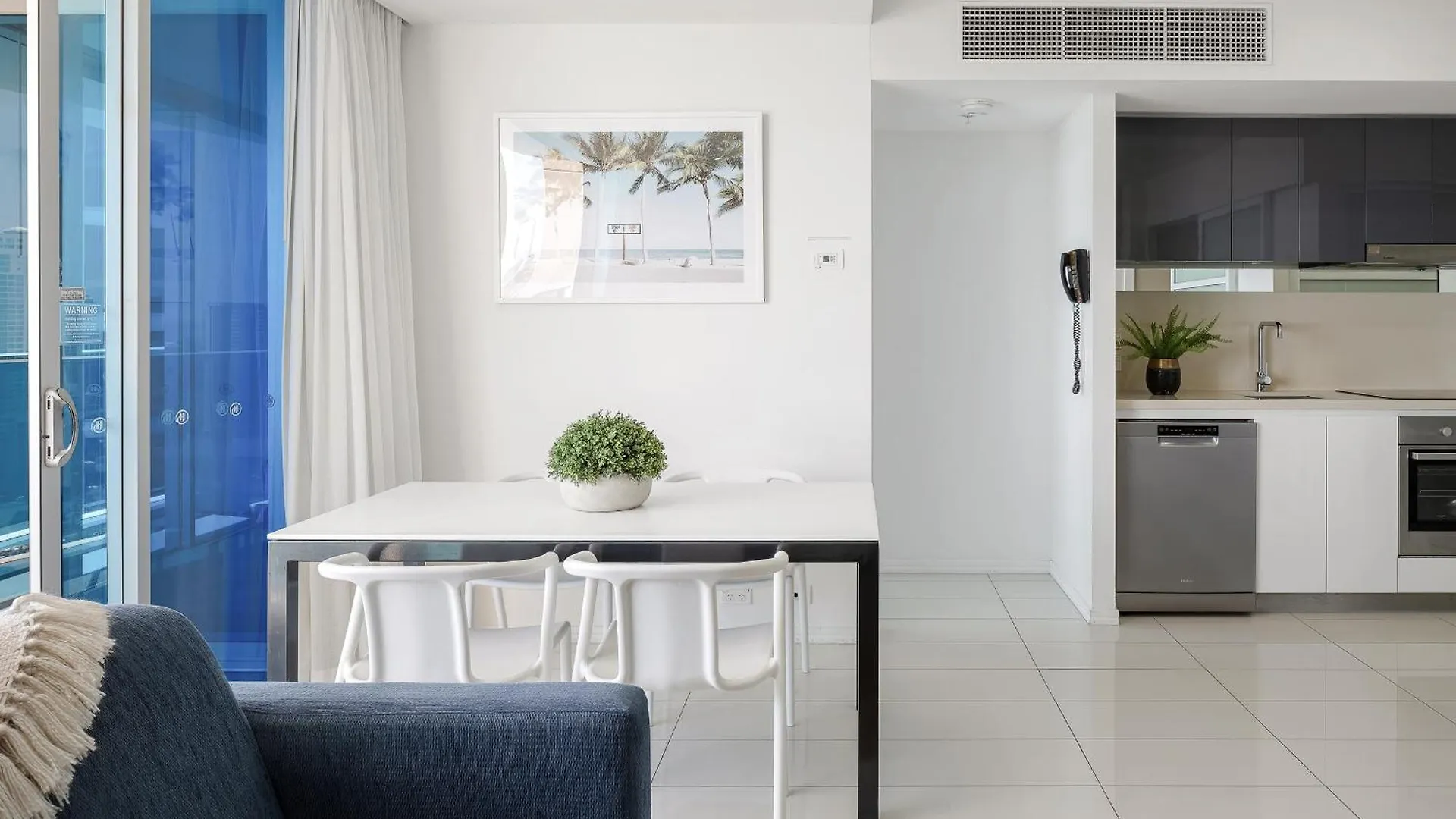 Holiday Holiday H-Residences Apartments Gold Coast