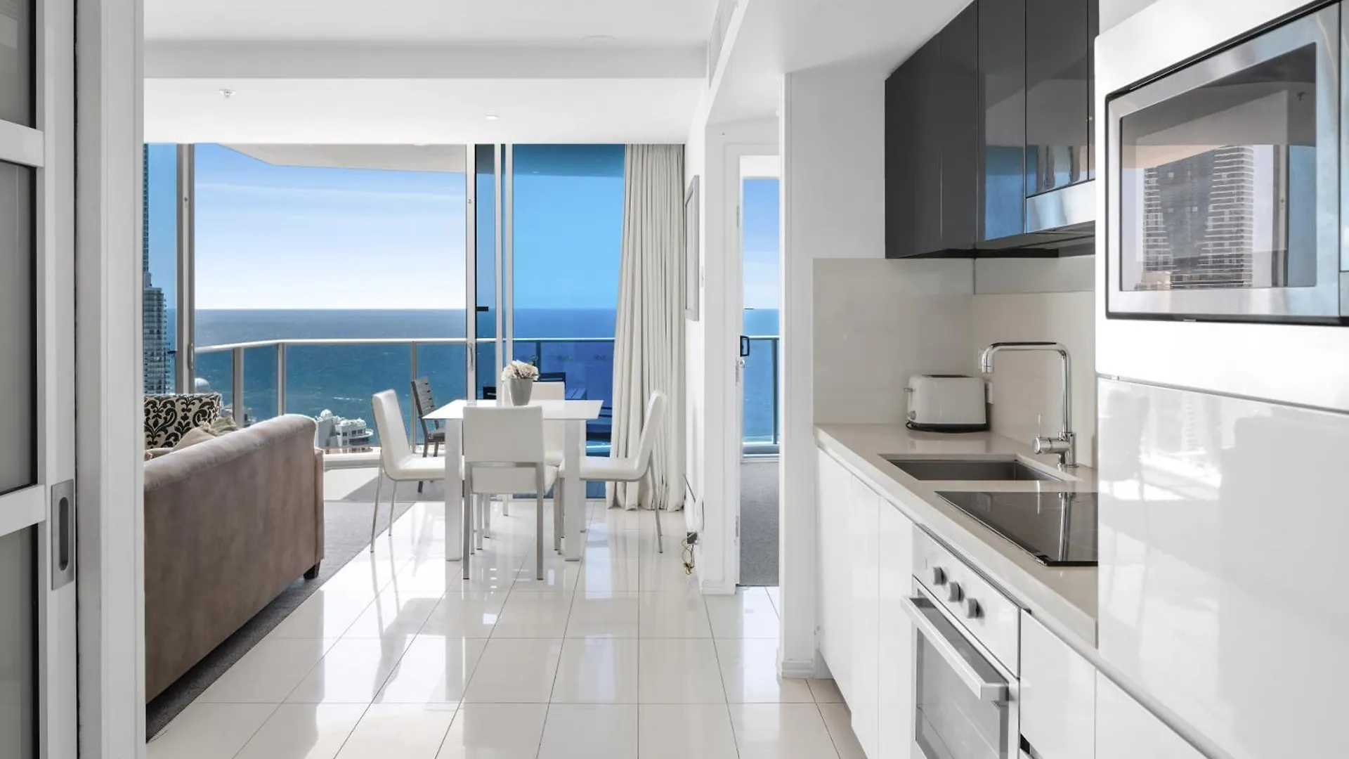 Holiday Holiday H-Residences Apartments Gold Coast