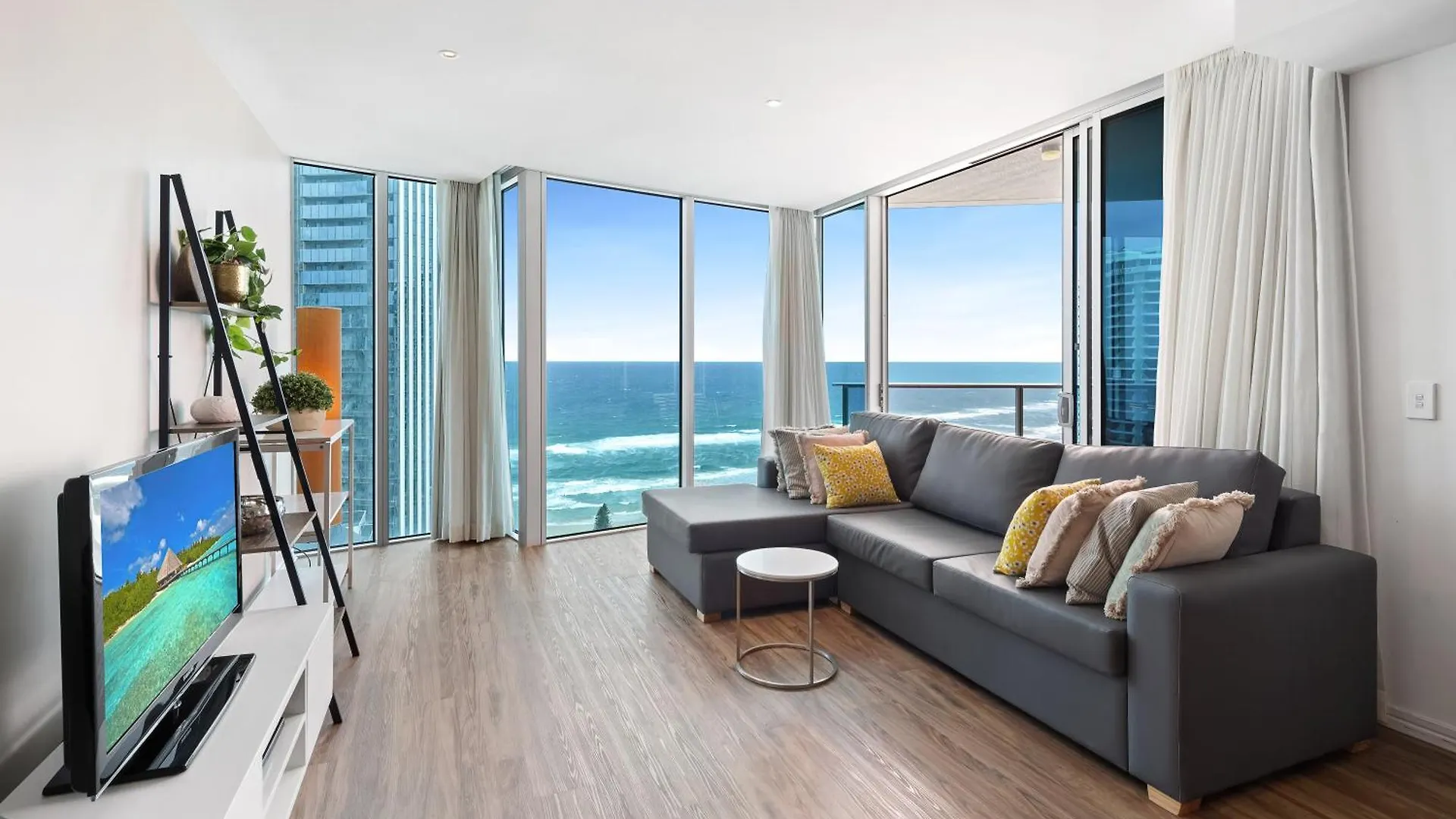 Holiday Holiday H-Residences Apartments Gold Coast 0*,  Austrálie